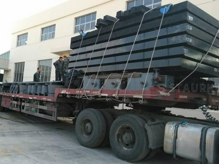 China Gold shaker table separating machine