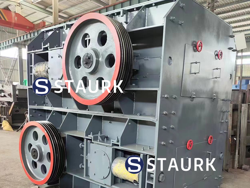 China Four roller crusher