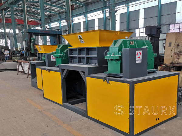 China Clothes shredding machine shredder
